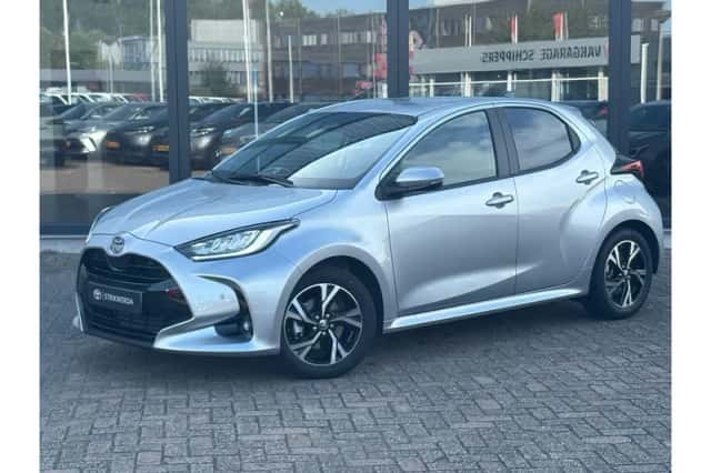 Toyota Yaris (2025) thumbnail 1