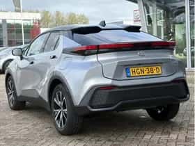 Toyota C-HR (2025) thumbnail 4