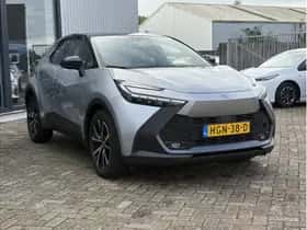 Toyota C-HR (2025) thumbnail 6