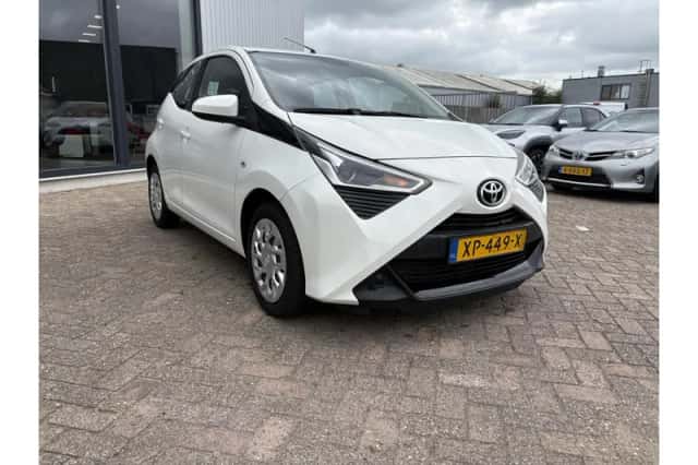 Toyota Aygo (2019) thumbnail 6