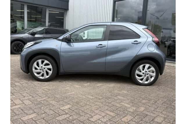 Toyota Aygo X (2024) thumbnail 3