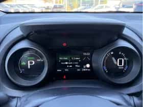 Toyota Yaris (2022) thumbnail 13