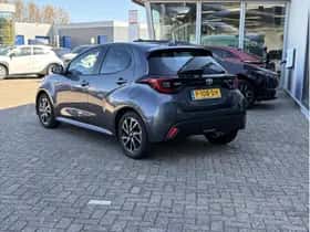 Toyota Yaris (2022) thumbnail 4