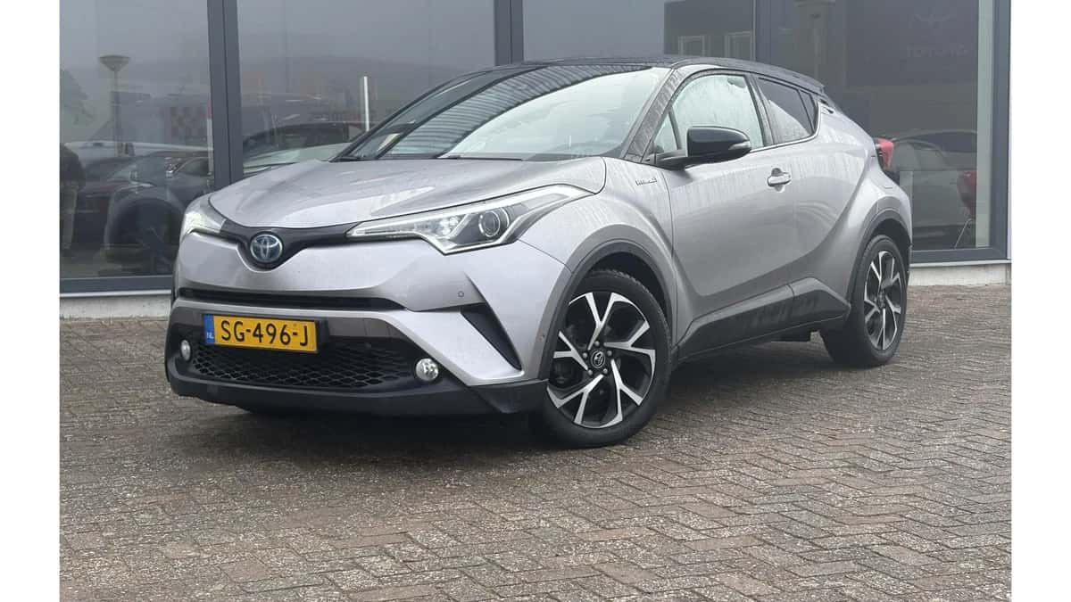 Toyota C-HR (2018) — foto 1