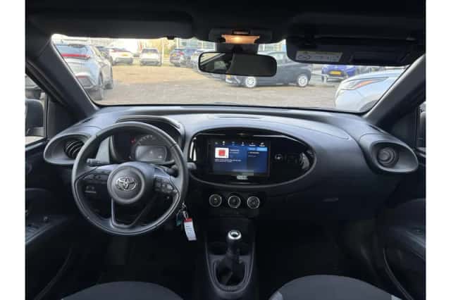 Toyota Aygo X (2024) thumbnail 2