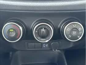 Toyota Aygo X (2024) thumbnail 17