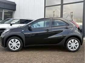 Toyota Aygo X (2024) thumbnail 3