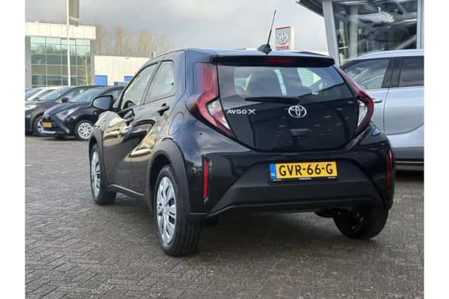 Toyota Aygo X (2024) thumbnail 4