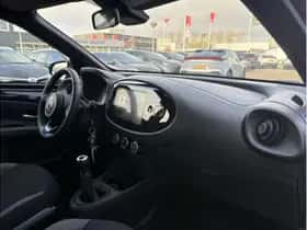 Toyota Aygo X (2024) thumbnail 8