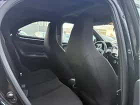 Toyota Aygo X (2024) thumbnail 10
