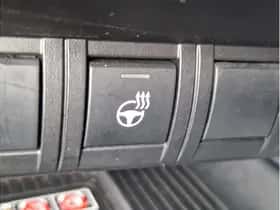 Toyota C-HR (2025) thumbnail 23