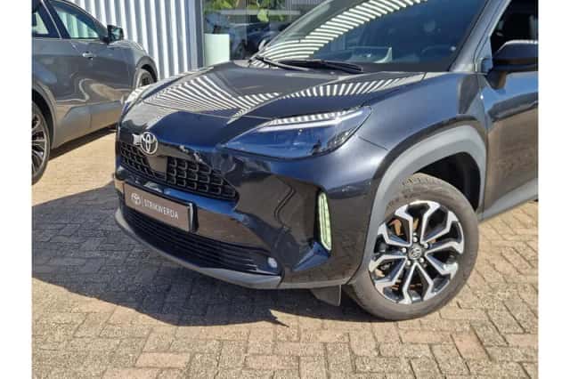 Toyota Yaris Cross (2025) thumbnail 2