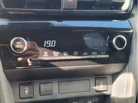Toyota Yaris Cross (2025) thumbnail 14