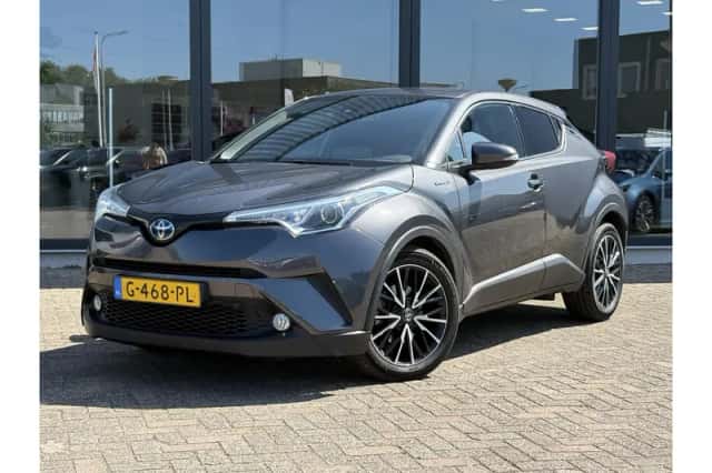 Toyota C-HR (2019) thumbnail 1