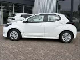 Toyota Yaris (2026) thumbnail 2