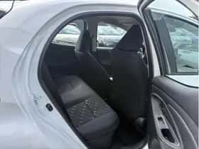 Toyota Yaris (2026) thumbnail 11