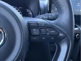 Toyota Yaris Cross (2023) thumbnail 17