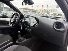 Toyota Aygo X (2025) thumbnail 8