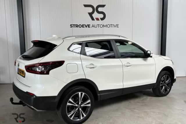 Nissan Qashqai (2021) thumbnail 2