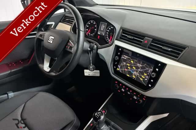 SEAT Arona (2019) thumbnail 5