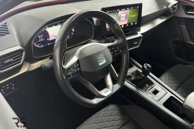 SEAT Leon Sportstourer (2021) thumbnail 5