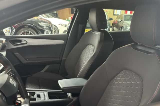 SEAT Leon Sportstourer (2021) thumbnail 6