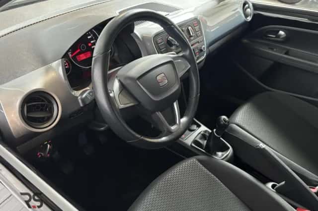SEAT Mii (2013) thumbnail 5