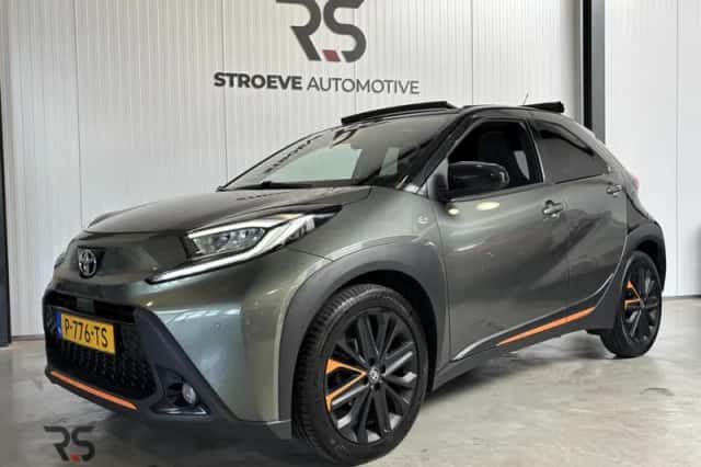 Toyota Aygo X (2022) thumbnail 3