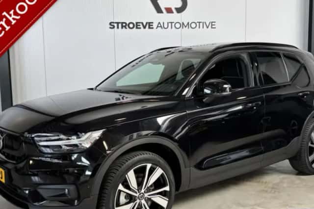 Volvo XC40 (2022) thumbnail 1