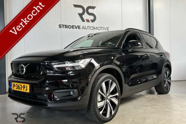Volvo XC40 (2022) thumbnail 4