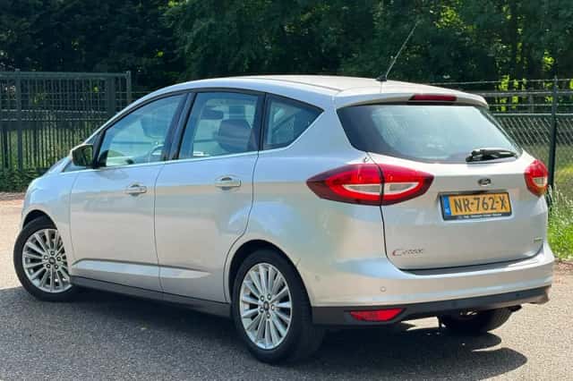 Ford C-Max (2017) thumbnail 5