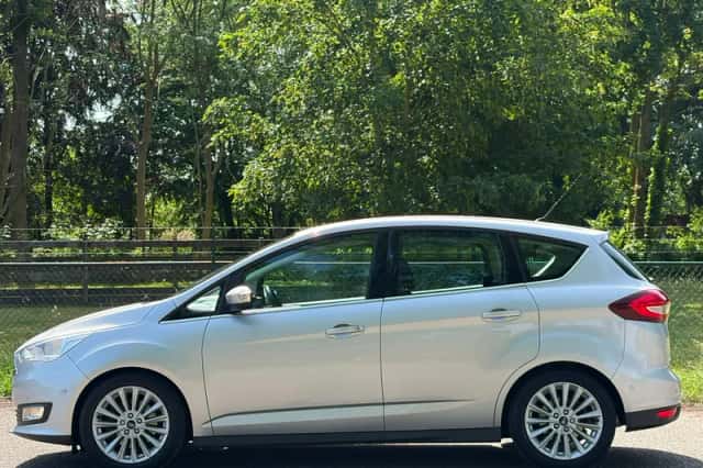 Ford C-Max (2017) thumbnail 6