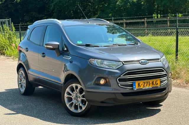 Ford EcoSport (2015) thumbnail 1
