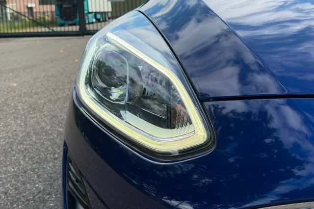 Ford Fiesta (2017) thumbnail 4