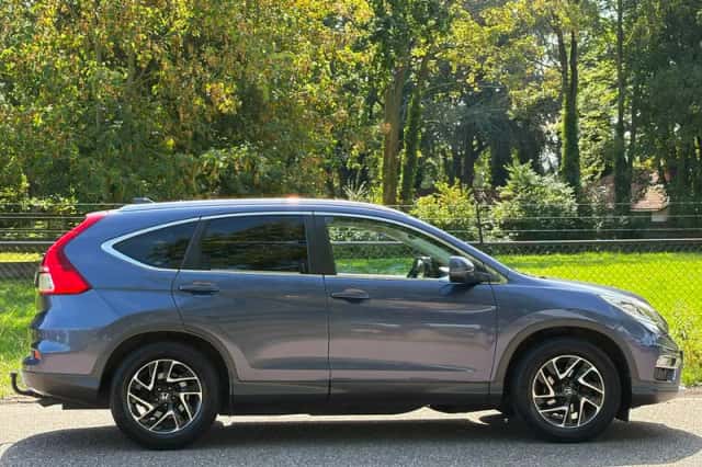 Honda CR-V (2015) thumbnail 2
