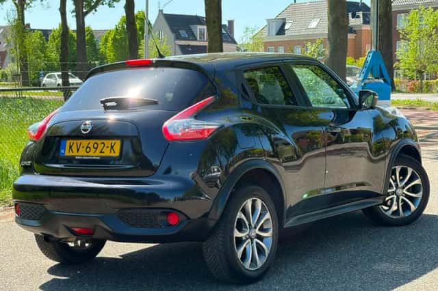 Nissan Juke (2014) thumbnail 3
