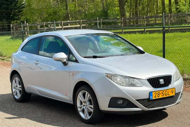 SEAT Ibiza (2011) thumbnail 1