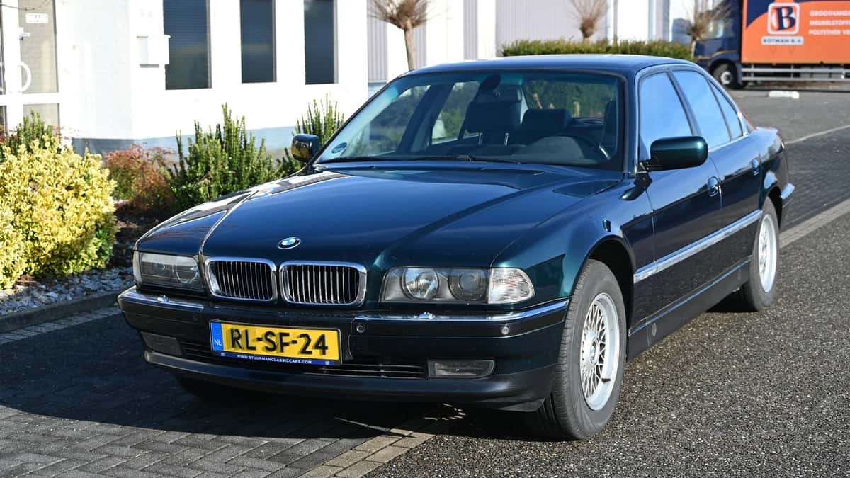 BMW 728I — foto 1