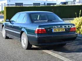 BMW 728I thumbnail 4