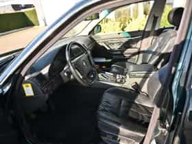BMW 728I thumbnail 5