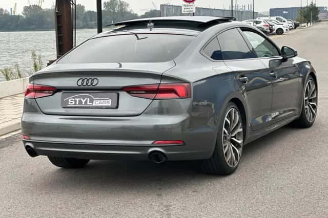 Audi A5 (2019) thumbnail 6