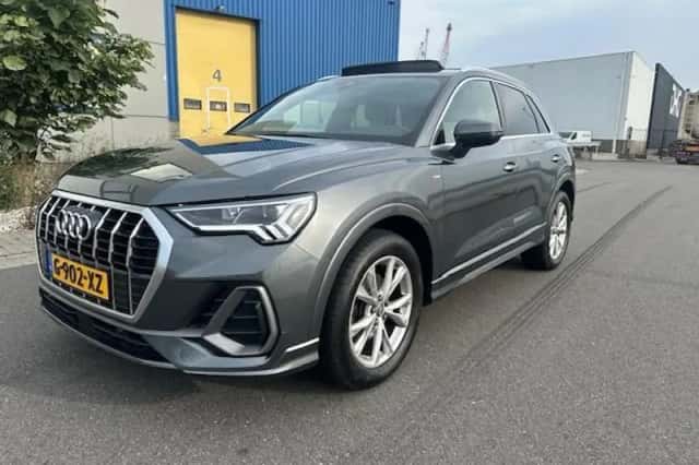 Audi Q3 (2020) thumbnail 1