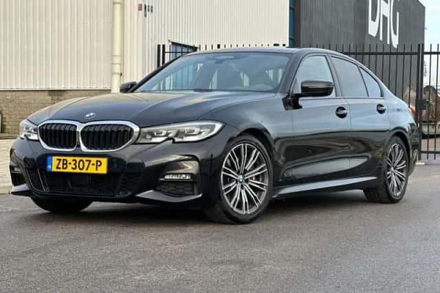BMW 3-Serie (2019) thumbnail 1