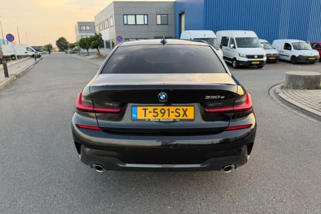 BMW 3-Serie (2022) thumbnail 4