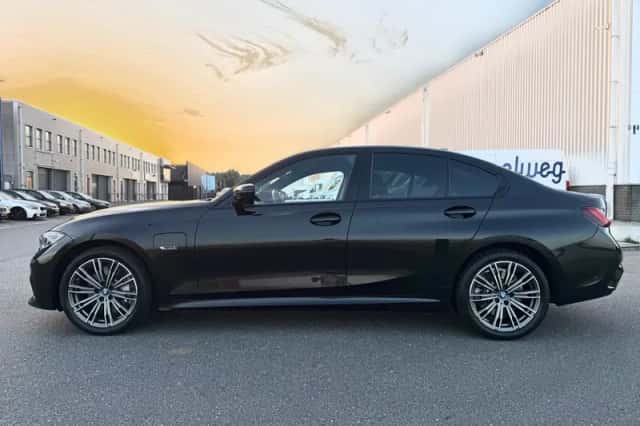 BMW 3-Serie (2022) thumbnail 6
