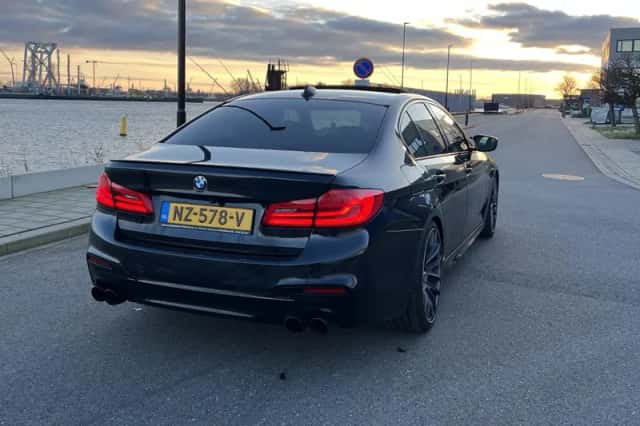 BMW 5-Serie (2017) thumbnail 6