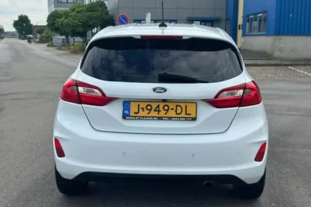 Ford Fiesta (2020) thumbnail 4