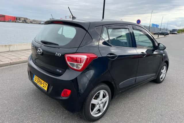 Hyundai i10 (2015) thumbnail 6