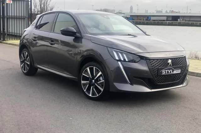 Peugeot 208 (2022) thumbnail 2