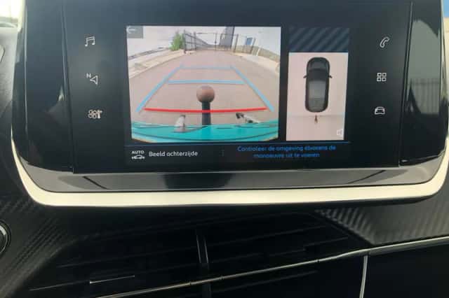 Peugeot 208 (2020) thumbnail 5